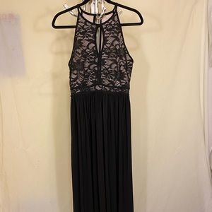 David’s Bridal Keyhole Gown Bridesmaid’s Dress